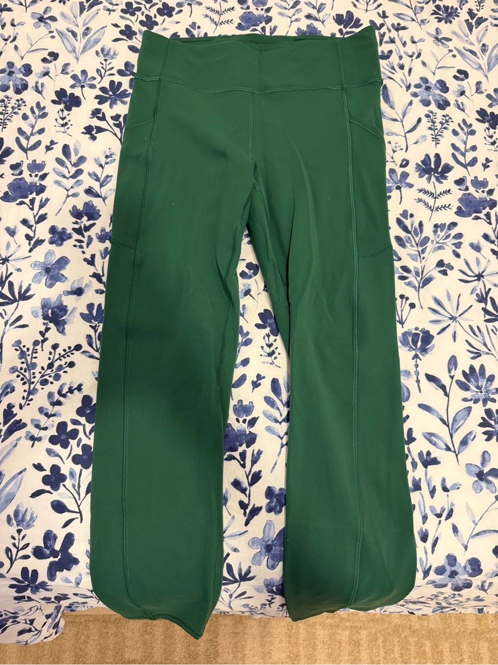 Lululemon Invigorate HR Tight 25”